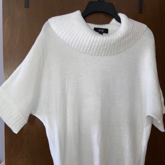 White Half Sleeve Sweater - Picture 1 of 5